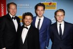 Amsterdam 19 januari 2015
Premiere Homies in Tuschinski.
Geza Weisz Yannick v d Velde Jim Deddes en Ferdi Stofmeel