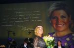 Amsterdam 2 februari 2015
Willeke Alberti viert haar 60 jarig artiesten jubileum in Carre en haar 70e verjaardag.
Willeke krijgt van burgemeester Eberhard v d Laan onderscheiding en een brief van Koningin Maxima