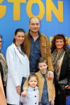 Amsterdam 8 februari 2015
Premiere Paddington in Pathe Arena met stemmencast Beau v Erven Dorens en Lange Frans.
Lange Frans met Ex danielle v Aalderen zij n kinderen en moeder en schoonmoeder