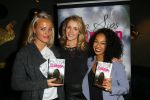 Amsterdam 20 januari 2015
Presentatie debuut boek Liza Sips in club Abe
Liza met Tess Milne en Veronica v Hoogdalem