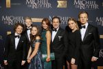 Amsterdam 26 januari 2015
Premiere Michiel de Ruyter film in het scheepvaartmuseum Marco Borsato  Leontine Borsato Luca Borsato Jada Borsato en Senna Borsato 
Jada met vriendje en Luca met vriendinnetje