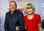 Breda 1 februari 2015
Premiere Heerlijk duurt het langst in het chasse theater.
Marnix Kappers en Carla Wildschut