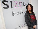 Apeldoorn 19 januari 2015
Melisa v d Meyde en Andy in haar salon en bij hun nieuwe huis. Melisa heeft voortaan de sizero van tamara Elbaz.
