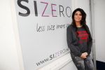 Apeldoorn 19 januari 2015
Melisa v d Meyde en Andy in haar salon en bij hun nieuwe huis. Melisa heeft voortaan de sizero van tamara Elbaz.