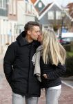Volendam 8 februari 2015
Monique Smit zwanger met haar vriend Martijn in Volendam.