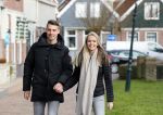 Volendam 8 februari 2015
Monique Smit zwanger met haar vriend Martijn in Volendam.