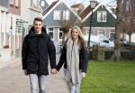 Volendam 8 februari 2015
Monique Smit zwanger met haar vriend Martijn in Volendam.
