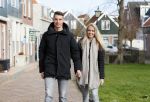 Volendam 8 februari 2015
Monique Smit zwanger met haar vriend Martijn in Volendam.