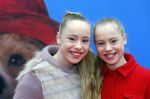 Amsterdam 8 februari 2015
Premiere Paddington in Pathe Arena met stemmencast Beau v Erven Dorens en Lange Frans.
Mylene en Rosanne