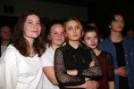 Amsterdam 26 januari 2015
CD presentatie Angela Groothuizen in people's place.
Angela treedt op met dochter Nona en haar andere dochter Lola filmt het concert.
Man Rob Mooij is natuurlijk ook aanwezig.