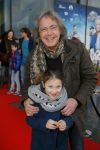 Amsterdam 1 februari 2015
Premiere Jack in theater Amsterdam met  oa Matsen Montsma Georgina Verbaan Jelka v Houten Patrick Stoof Gijs Naber Tygo Gernandt en Plien v Bennekom.
Govert de Roos met kleinkind