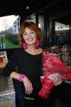 Amsterdam 4 februari 2015  
Boek presentatie van Patty Harpenau. Evert Santegoeds reikt het eerste boek uit.
Patty heeft het samen met Otto Haan gemaakt.