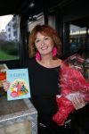 Amsterdam 4 februari 2015  
Boek presentatie van Patty Harpenau. Evert Santegoeds reikt het eerste boek uit.
Patty heeft het samen met Otto Haan gemaakt.
