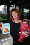 Amsterdam 4 februari 2015  
Boek presentatie van Patty Harpenau. Evert Santegoeds reikt het eerste boek uit.
Patty heeft het samen met Otto Haan gemaakt.