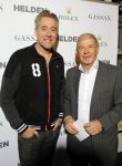 Amsterdam 2 februari 2015
Presentatie helden van Frits en Barbara Barend. Op de cover staan Guus Hiddink en Frank de Boer.
In het blad staan oa interviews met Jorien ter Mors Thijsje Oenema en Kai Reus.
De presentatie was bij gassan diamonds.
Peter Heerschop