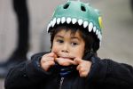 Amsterdam 27 januari 2015
Doutzen Kroes en Sunnery James met zoontje Phyllon James (Gorre)achter de kinderwagen in Amsterdam zuid.