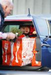 Uitdam/Amsterdam 17 januari 2015
Katja Schuurman rijdt met dochter Sammie van hun huis naar een landwinkel in Amsterdam waar ze samen boodschappen doen.