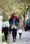 Zuiderwoude 9 februari 2015
Thijs Romer haalt dochter Sammie van school