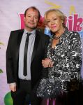Breda 1 februari 2015
Premiere Heerlijk duurt het langst in het chasse theater.
Viola Holt met zoon