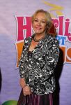Breda 1 februari 2015
Premiere Heerlijk duurt het langst in het chasse theater.
Viola Holt met zoon