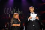 Amsterdam 2 februari 2015
Willeke Alberti viert haar 60 jarig artiesten jubileum in Carre en haar 70e verjaardag.
Willeke krijgt van burgemeester Eberhard v d Laan onderscheiding en een brief van Koningin Maxima