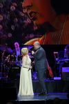 Amsterdam 2 februari 2015
Willeke Alberti viert haar 60 jarig artiesten jubileum in Carre en haar 70e verjaardag.
Willeke met Paul de Leeuw