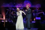 Amsterdam 2 februari 2015
Willeke Alberti viert haar 60 jarig artiesten jubileum in Carre en haar 70e verjaardag.
Willeke met Paul de Leeuw
