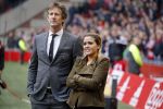 Amsterdam 7 februari 2016
Afscheid John Heitinga voor de wedstrijd AJAX-Feyenoord in de arena.
Zijn vrouw Charlotte Sophie en kinderen Jezebel en Lennox zijn ook aanwezig.
Edwin v d Sar