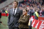 Amsterdam 7 februari 2016
Afscheid John Heitinga voor de wedstrijd AJAX-Feyenoord in de arena.
Zijn vrouw Charlotte Sophie en kinderen Jezebel en Lennox zijn ook aanwezig.
Edwin v d Sar