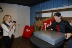 Amsterdam 28 januari 2016
Enzo Knol krijt van Youtube award vanwege zijn 1 miljoen abonnees.
Zijn hele familie incl Dee waren aanwezig.