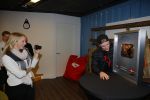 Amsterdam 28 januari 2016
Enzo Knol krijt van Youtube award vanwege zijn 1 miljoen abonnees.
Zijn hele familie incl Dee waren aanwezig.