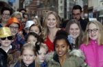 Amsterdam 31 jnuari 2016 Dag van het vergeten kind in Tuschinski met oa Johnny de Mol Wendy v Dijk Juvat Westendorp Saar Kiningsberger Jorgen Raymann Tanja Jess Ruud Feltkamp Francis Beukeveld en Dilan Yurdakul.
