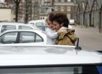 Amsterdam 6 februari 2016
Katja Schuurman en haar vriend Freek v Noortwijk hallen samen Sammie op bij haar vader Thijs Romer. Thijs woont net in een ander appartement.
