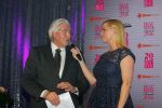Amsterdam 18 januari 2016
Uitreiking Beau monde awards in het Amstel Hotel.
Hans Pouleijn met Leco v Zadelhoff en Bridget Maasland