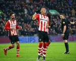 Eindhoven, 24 Januari 2016
PSV-FC Twente, eindstand 4-2  Kompetitie Seizoen 2015/2016
Hector Moreno scoort 1-0 en 2-0
