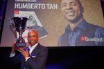 Hilversum 25 januari 2016
Humberto Tan wordt gekozen tot omroepman van het jaar in studio 21.
