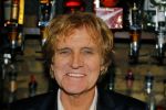 Rotterdam 21 januari 2016
Presentatie de oase bar met oa Gerard Cox Joke Bruijs Brigitte Kaandorp Ron Brandsteder Jacques Herb Johnny Kraaykamp jr Tony Neef Ernst Daniel Smid Veldhuis en Kemper en Martin v Waardenberg.