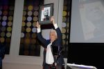 Hilversum 25 januari 2016
Humberto Tan wordt gekozen tot omroepman van het jaar in studio 21.
Jan Slagter