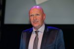 Hilversum 25 januari 2016
Humberto Tan wordt gekozen tot omroepman van het jaar in studio 21.