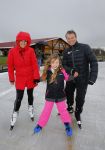 Biddinghuizen 31 januari 2016
Training voor de hollandse 100 op de schaatsbaan van Biddinghuizen. Aanwezig oa Prins Bernhard jr met kinderen Prinses Marilene Prins Maurits en Prinses Anna Prins Pieter Christiaan Prinses Emma Prinses Margriet Leontien Zijlaard v Moorsel met man Michael Zijlaard en dochter Indy Rosanna Kluivert met Patrick Nino Demy Shane en Justin Kluivert.