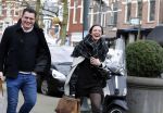 Amsterdam 1 februari 2016
Winnares Maan de Steenwinkel (tvoh) met haar manager / begeleider Dim Paulson in Amsterdam zuid