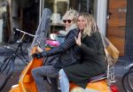 Amsterdam 23 januari 2016
Michelle v Nood en Koen Brouwer op hun vespa scooter.