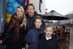 Amsterdam 14 februari 2016
Premiere Robinson Crusoe in pathe arena. Michiel v d Hoeven met gezin.
