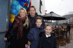 Amsterdam 14 februari 2016
Premiere Robinson Crusoe in pathe arena. Michiel v d Hoeven met gezin.