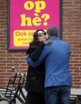 Amsterdam 22 januari 2016 
Monique Klemann met een kennis op straat in Amsterdam