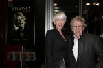 Amsterdam 3 februari 2016
Premiere Simone Kleinsma in het nieuwe de la mar theater.
Monique des Bouvrie en partner Jan des Bouvrie