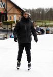 Biddinghuizen 31 januari 2016
Training voor de hollandse 100 op de schaatsbaan van Biddinghuizen. Aanwezig oa Prins Bernhard jr met kinderen Prinses Marilene Prins Maurits en Prinses Anna Prins Pieter Christiaan Prinses Emma Prinses Margriet Leontien Zijlaard v Moorsel met man Michael Zijlaard en dochter Indy Rosanna Kluivert met Patrick Nino Demy Shane en Justin Kluivert.