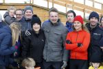 Biddinghuizen 31 januari 2016
Training voor de hollandse 100 op de schaatsbaan van Biddinghuizen. Aanwezig oa Prins Bernhard jr met kinderen Prinses Marilene Prins Maurits en Prinses Anna Prins Pieter Christiaan Prinses Emma Prinses Margriet Leontien Zijlaard v Moorsel met man Michael Zijlaard en dochter Indy Rosanna Kluivert met Patrick Nino Demy Shane en Justin Kluivert.