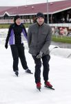 Biddinghuizen 31 januari 2016
Training voor de hollandse 100 op de schaatsbaan van Biddinghuizen. Aanwezig oa Prins Bernhard jr met kinderen Prinses Marilene Prins Maurits en Prinses Anna Prins Pieter Christiaan Prinses Emma Prinses Margriet Leontien Zijlaard v Moorsel met man Michael Zijlaard en dochter Indy Rosanna Kluivert met Patrick Nino Demy Shane en Justin Kluivert.