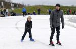 Biddinghuizen 31 januari 2016
Training voor de hollandse 100 op de schaatsbaan van Biddinghuizen. Aanwezig oa Prins Bernhard jr met kinderen Prinses Marilene Prins Maurits en Prinses Anna Prins Pieter Christiaan Prinses Emma Prinses Margriet Leontien Zijlaard v Moorsel met man Michael Zijlaard en dochter Indy Rosanna Kluivert met Patrick Nino Demy Shane en Justin Kluivert.